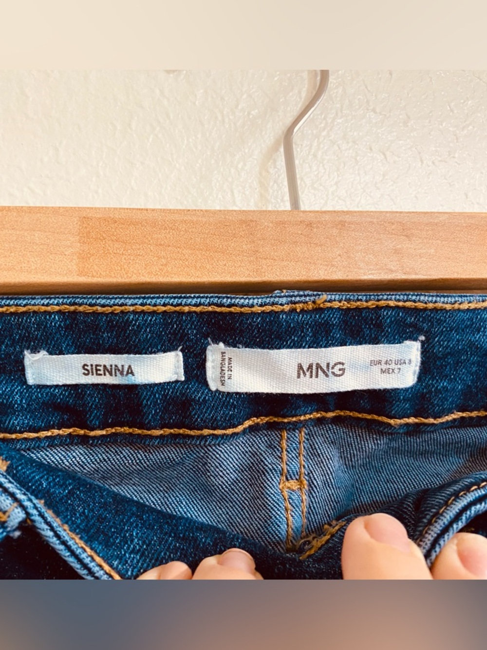 Mango Dark Blue High-Rise Sienna Cropped Flare Jeans Size 8 - Picture 4 of 8